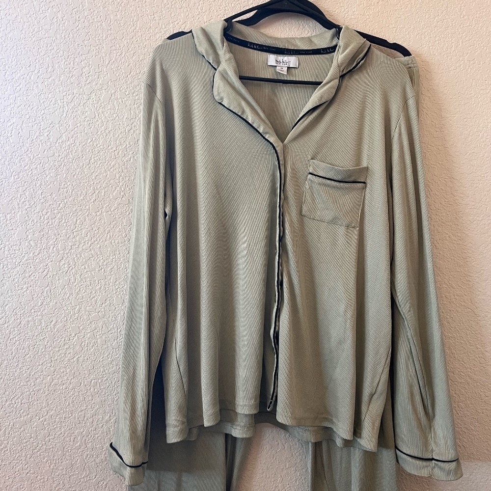 Philosophy Ribbed Pajama Long Sleeve and Pants - Picture 2 of 10